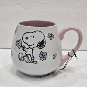 Peanuts Snoopy & Flowers White & Pink 20 oz Mug NWT!